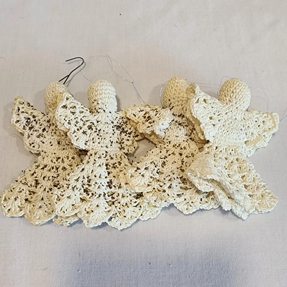 18 Vintage Handmade Crochet Snowflakes Angels Christmas Ornaments Cream Color